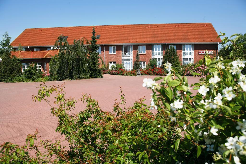 Hotel Weide Satow ภายนอก รูปภาพ